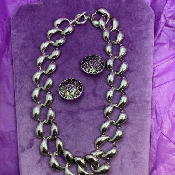 Anne Klein Silver Lion Earrings and Chain Necklace - Picture 1 of 8
